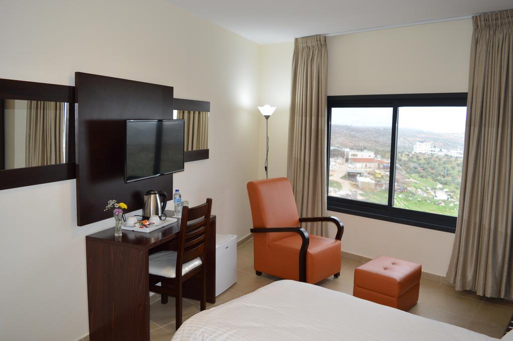 Taybeh Golden Hotel Ramallah Luaran gambar